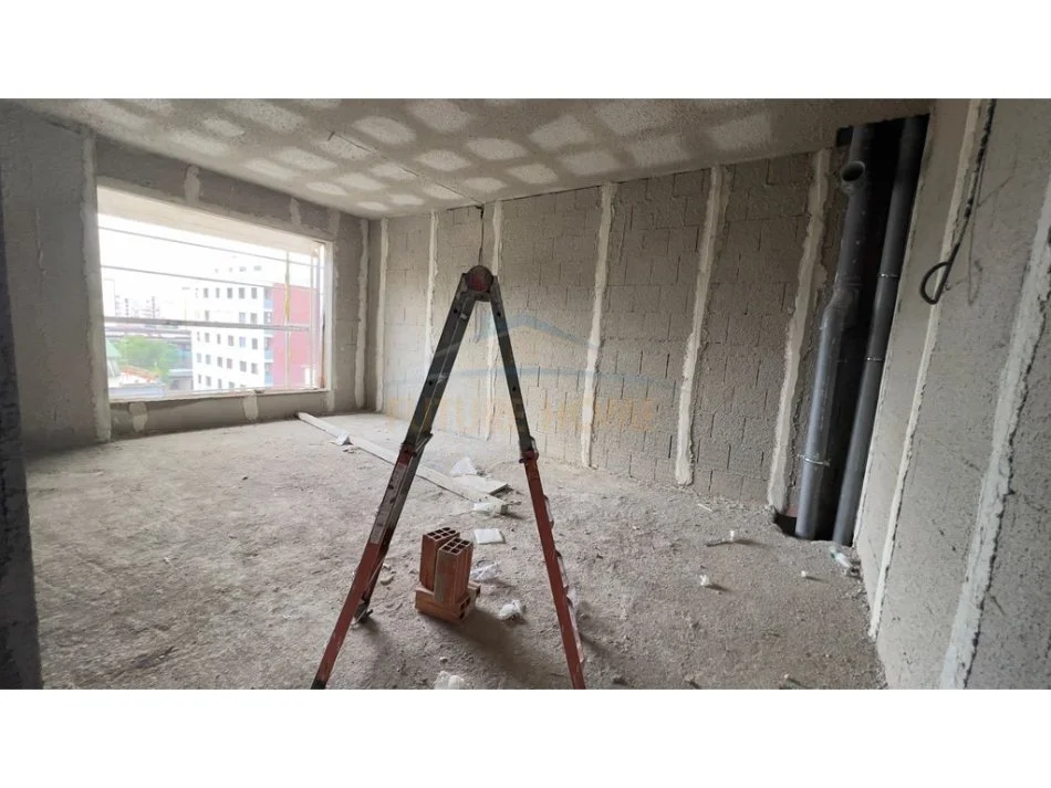 Tirane, shitet apartament 2+1 , 99 m² 218.482 € (Jordan Mijsja)