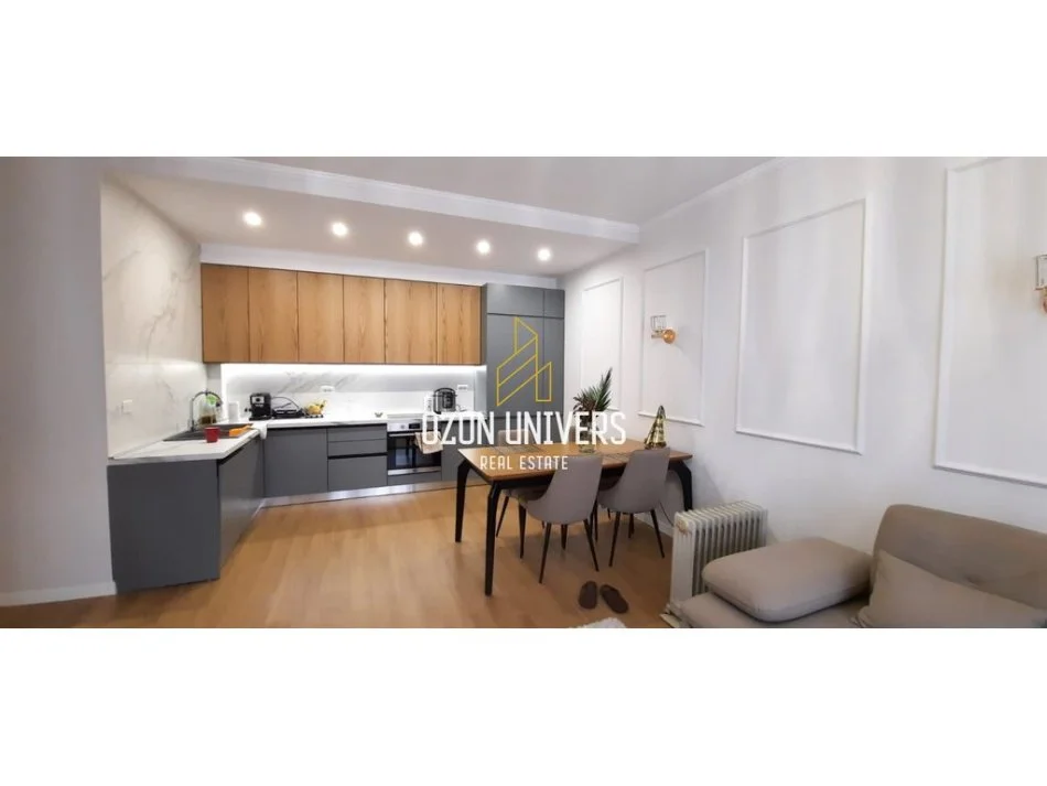 Tirane, shitet apartament 2+1+Ballkon Kati 6, 107 m² 213.000 € (Green City Residence)