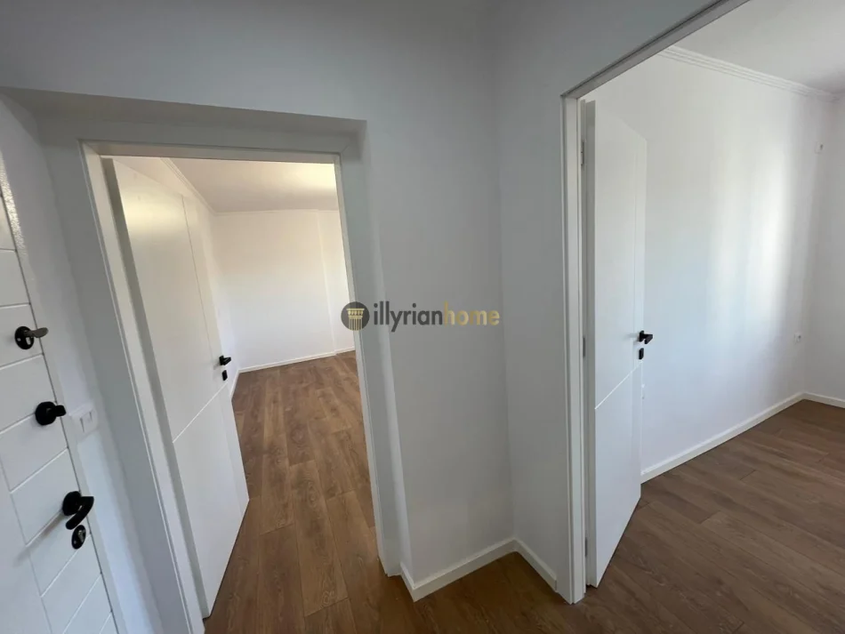 Tirane, shitet apartament 1+1 Kati 4, 40 m² 91.000 € (Ali Demi)