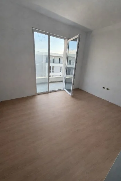 Tirane, shitet apartament 2+1 , 129 m² 128.500 € 