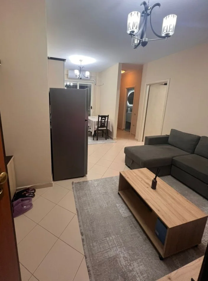 Tirane, shitet apartament 1+1 , 59 m² 118.000 € 