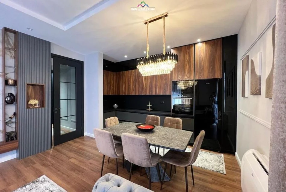 Tirane, jepet me qera apartament 2+1 , (Teg)