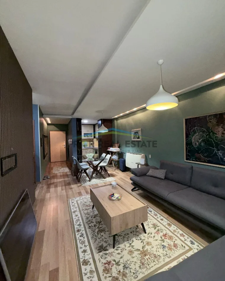 Tirane, jepet me qera apartament 2+1 +Post Parkimi  Kati 4, 80 m² 80.000 All ( ISH Ekspozita)