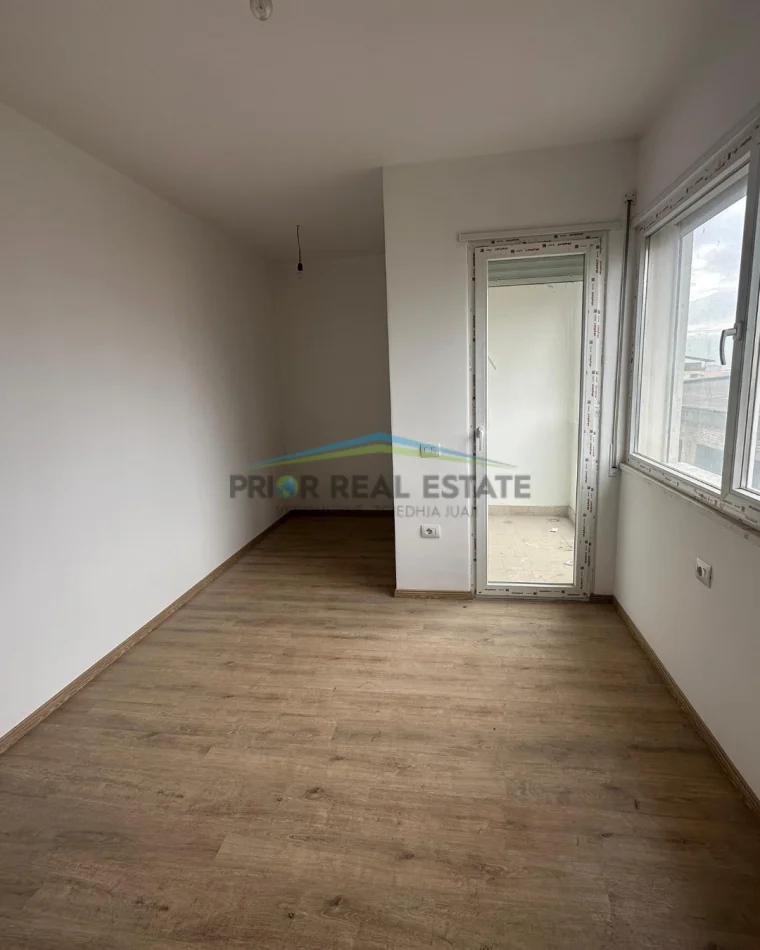 Tirane, shitet apartament 1+1 Kati 3, 60 m² 128.000 € (Rruga Don Bosko)