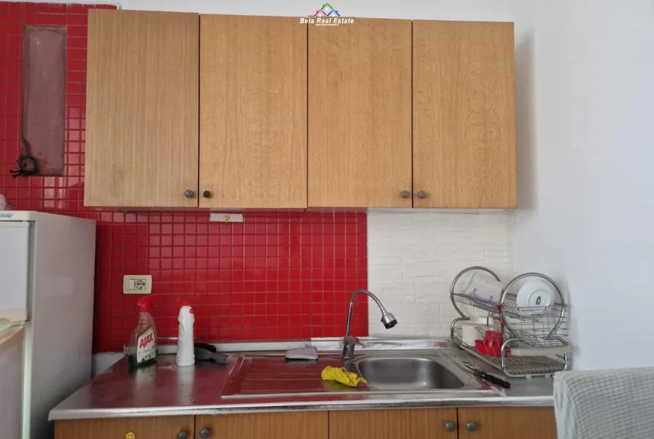 Tirane, jepet me qera apartament 1+1 Kati 6, 70 m² 420 € (Rruga Teodor Keko)