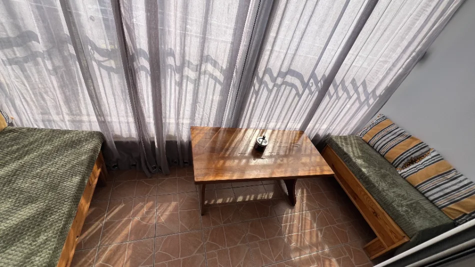 Tirane, jepet me qera apartament 1+1 Kati 3, 76 m² 700 € (piazza, qender)