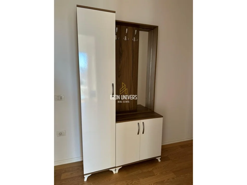 Tirane, jepet me qera apartament 2+1+Ballkon Kati 6, 125 m² 600 € (Astir)