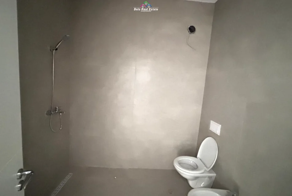 Tirane, jepet me qera zyre Kati 2, 50 m² 650 € (Rruga Tish Dahia)