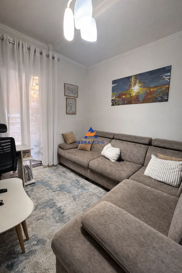Tirane, shitet apartament 1+1+Ballkon Kati 3, 60 m² 140.000 € 