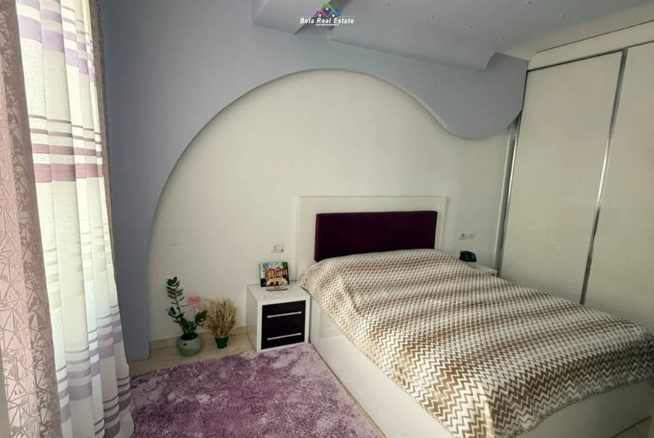 Tirane, shitet apartament 1+1 Kati 5, 70 m² 115.000 € (Yzberisht nela 6)