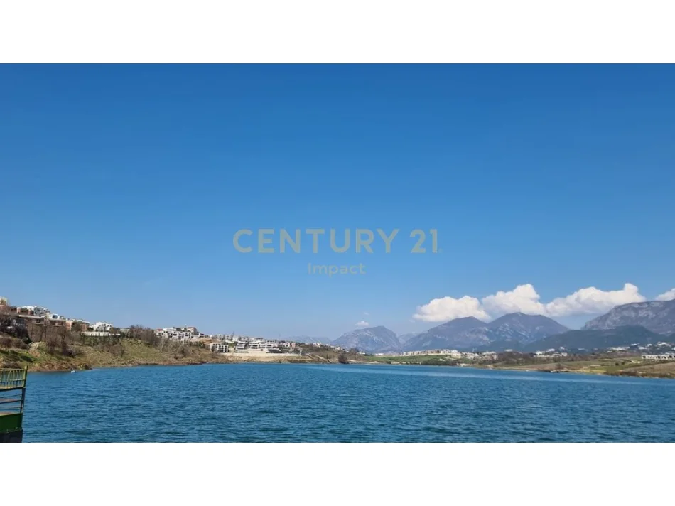 Tirane, shes apartament 1+1 Kati 1, 76 m² 124.500 € (Liqeni i Farkës)