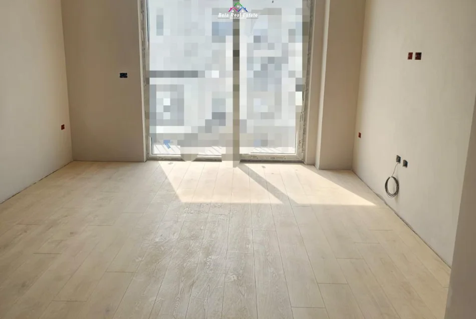 Tirane, jepet me qera zyre Kati 7, 86 m² 835 € (prane Kika 2)