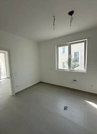 Tirane, shitet Vile 3 Katshe , 352 m² 1.050.000 € 