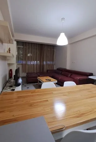 Tirane, shitet apartament 2+1 Kati 4, 81 m² 165.000 € 