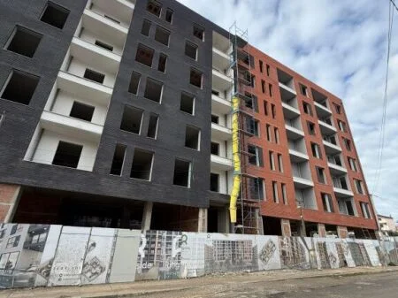 Tirane, shitet apartament 2+1 , 110 m² 115.973 € 