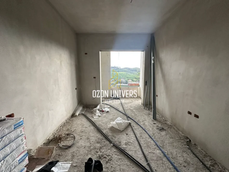 Tirane, shitet apartament 2+1+Ballkon Kati 7, 95 m² 120.000 € (Astir)