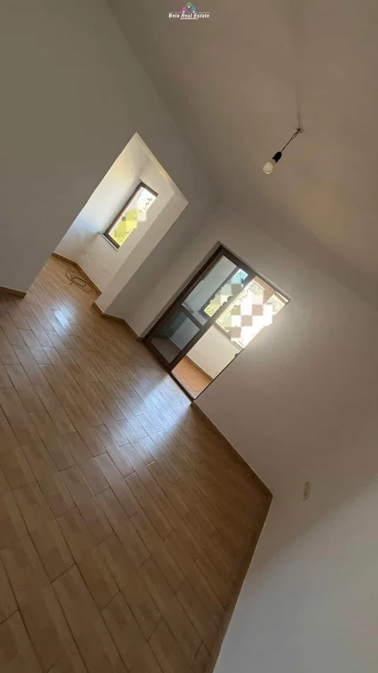 Shqiperi, jepet me qera apartament 1+1 Kati 5, 62 m² 400 € (xhanfize keko)