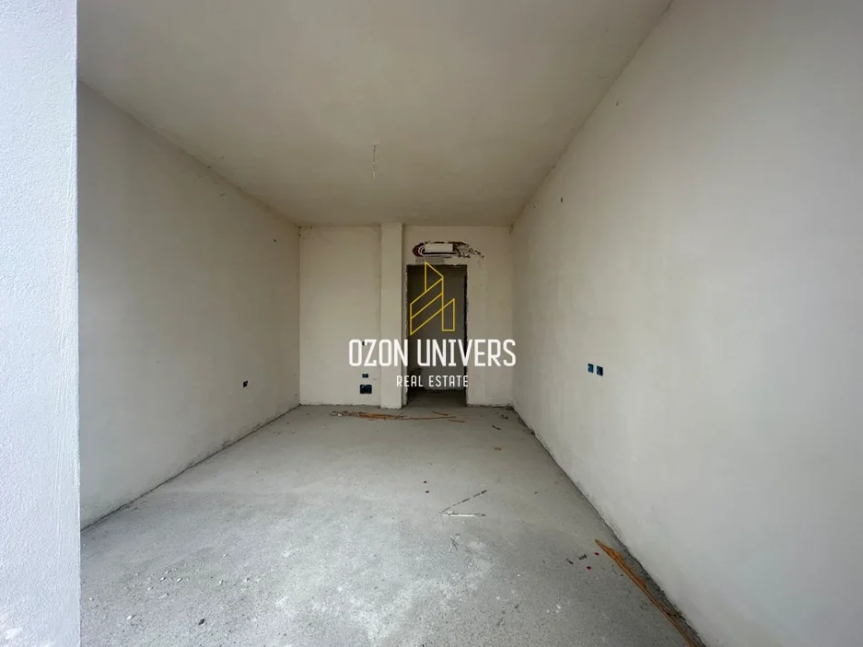 Tirane, shitet apartament 3+1+Ballkon Kati 0, 146 m² 270.770 € (Liqeni i Farkës)