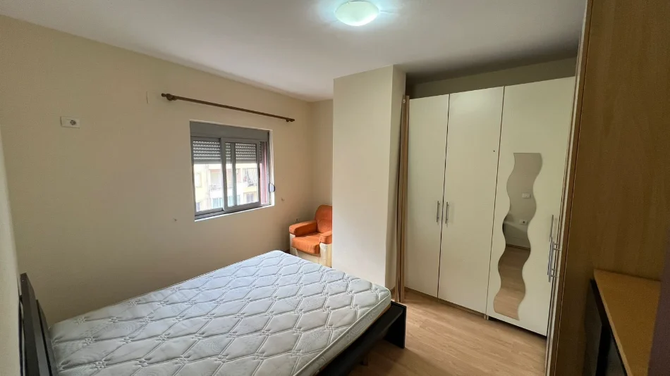 Tirane, shitet apartament 2+1+Ballkon Kati 5, 94 m² 143.000 € (Astir, afer bar 2 Palmat)