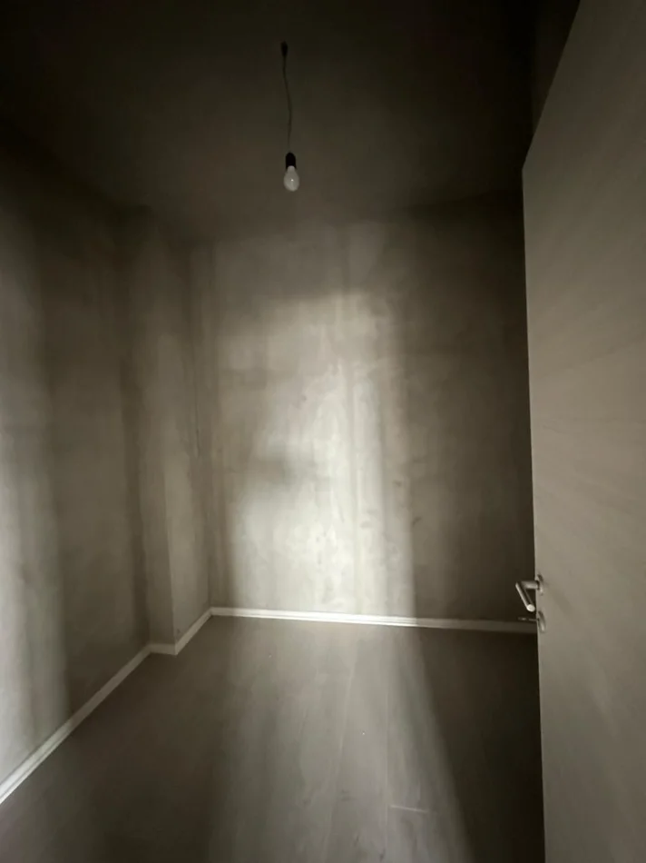 Shqiperi, jepet me qera apartament 3+1 Kati 4, 400 € (Astir)