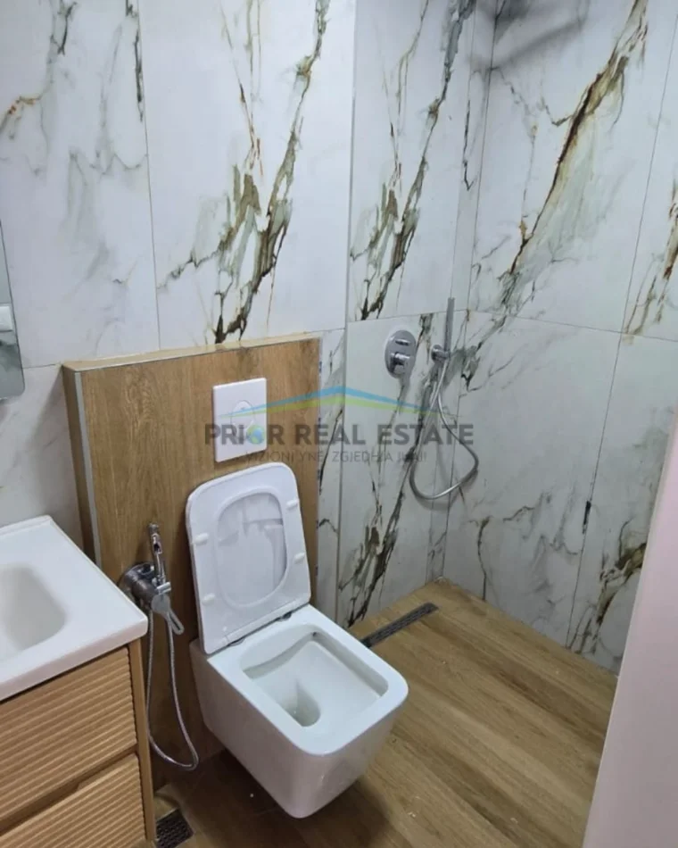 Shqiperi, shitet apartament 1+1 Kati 1, 30 m² 87.000 € (Komuna e Parisit)