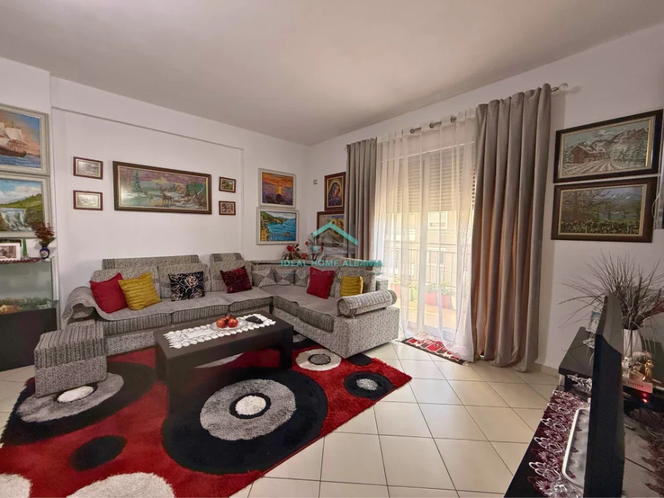 Vlore, shitet apartament 2+1+Ballkon Kati 7, 83 m² 135.000 € (Ish- Kombinati, vlore)