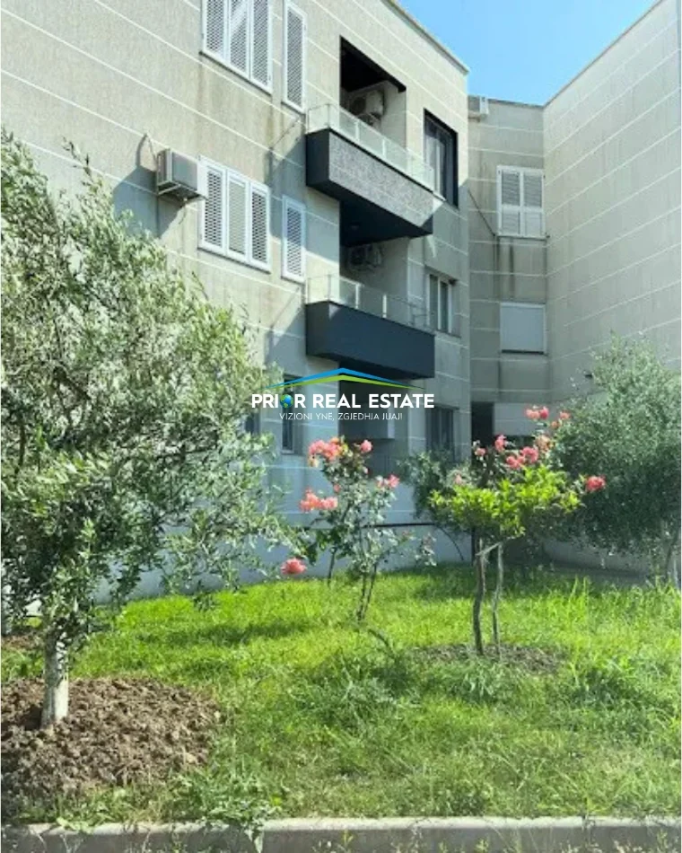 Durres, shitet apartament 2+1 Kati 2, 80 m² 180.000 € (Gjiri i Lalezit)