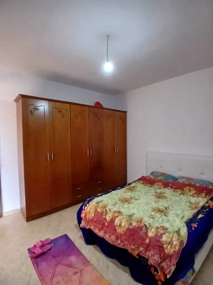 Tirane, jepet me qera Vile 2+1 Kati 1, 500 m² 520 € (Rruga Iliria)