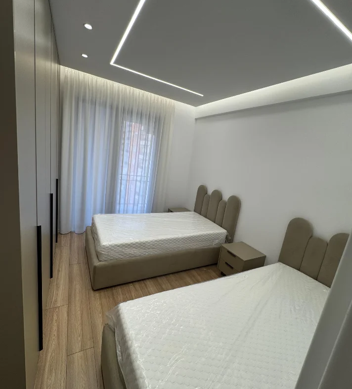Tirane, jepet me qera apartament 2+1 Kati 6, 110 m² 760 € (Rruga Sokrat Miho)
