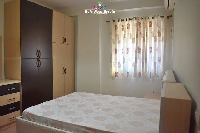 Tirane, jepet me qera apartament 3+1+Ballkon Kati 6, 120 m² 600 € (5 maji)