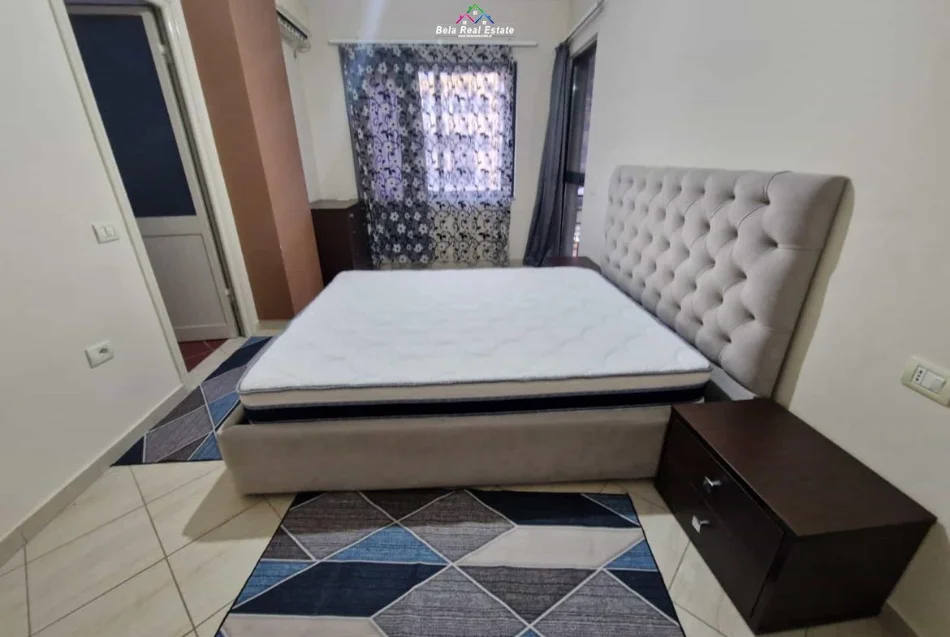 Tirane, jepet me qera apartament 2+1 Kati 3, 110 m² 550 € (teodor keko)