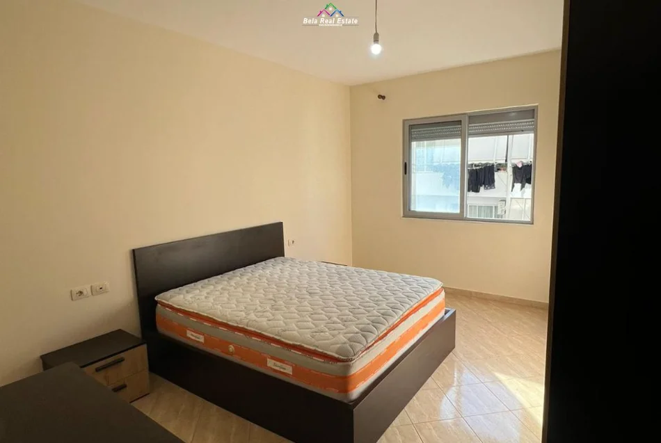 Tirane, jepet me qera apartament 1+1 Kati 4, 77 m² 450 € (Kodra e Diellit)
