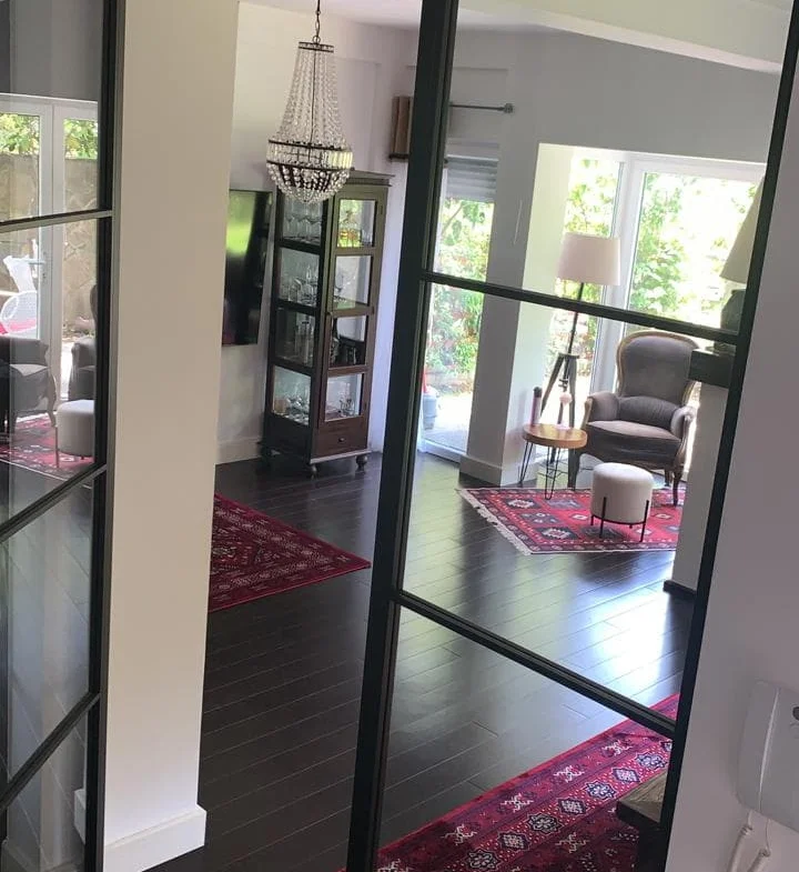 Tirane, jepet me qera Vile Kati 3, 400 m² 3.200 € (Teg)