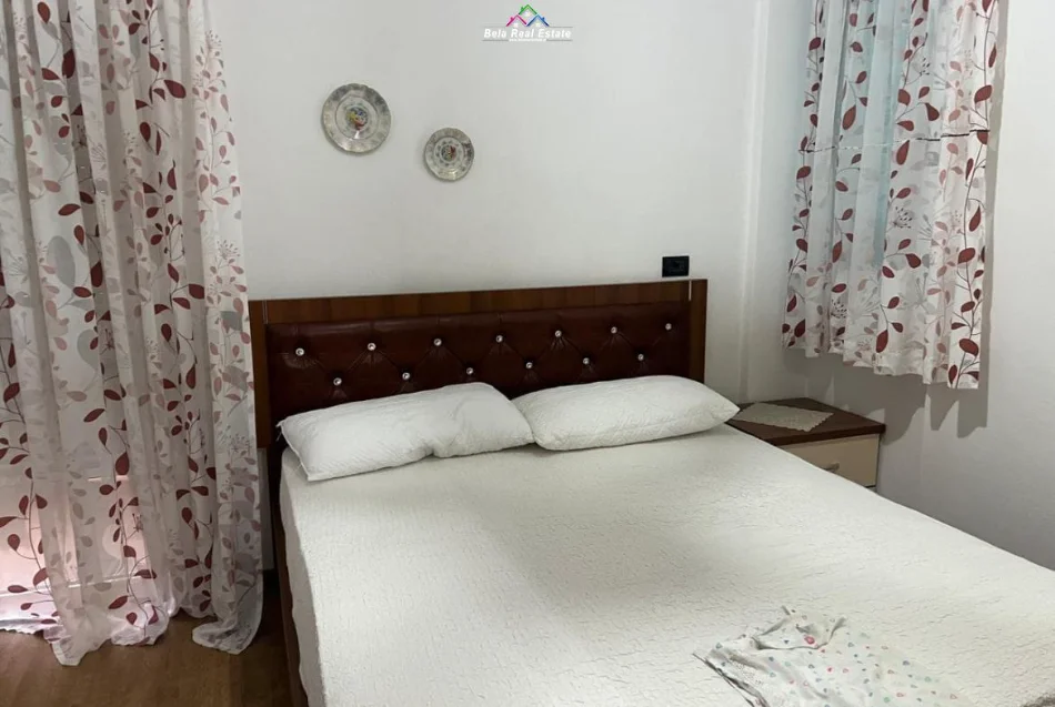 Tirane, jepet me qera apartament 2+1 Kati 4, 80 m² 630 € (prane Cok Market)