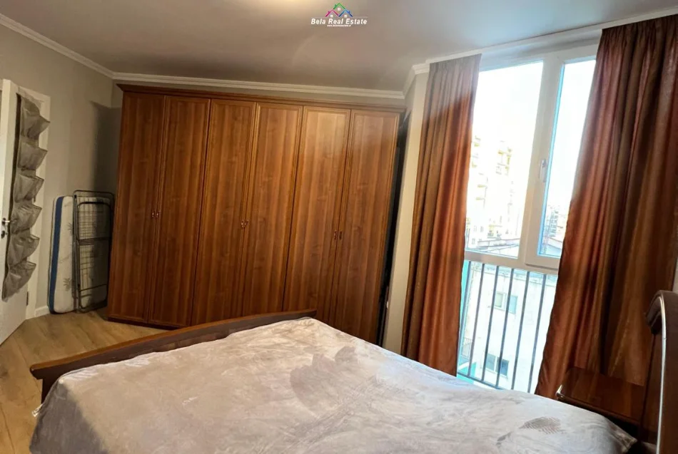 Tirane, shitet apartament 2+1+Ballkon Kati 4, 85 m² 175.000 € (Prane Kompleksit Grand Galery)