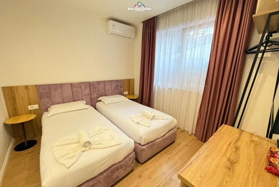 Tirane, jepet me qera hotel Kati 3, 330 m² 7.900 € (Qender)