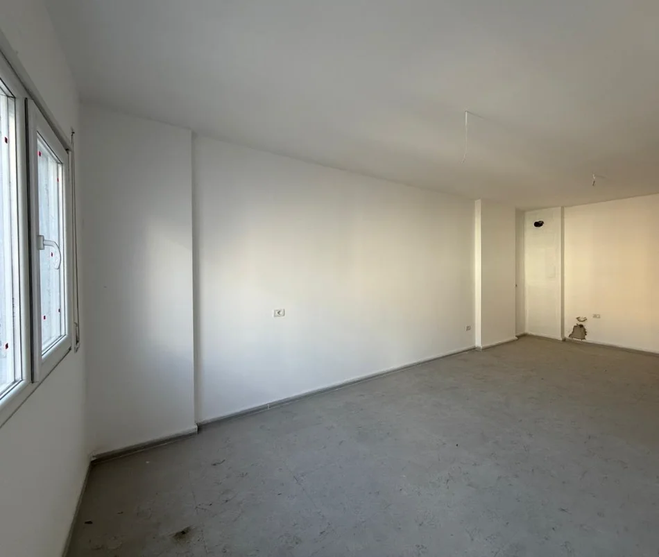 Tirane, jepet me qera apartament 1+1 , 73 m² 205.371 € 