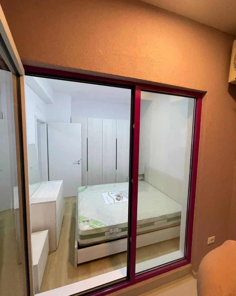 Tirane, jepet me qera apartament 1+1+Ballkon Kati 8, 55 m² 380 € (Ali Demi)