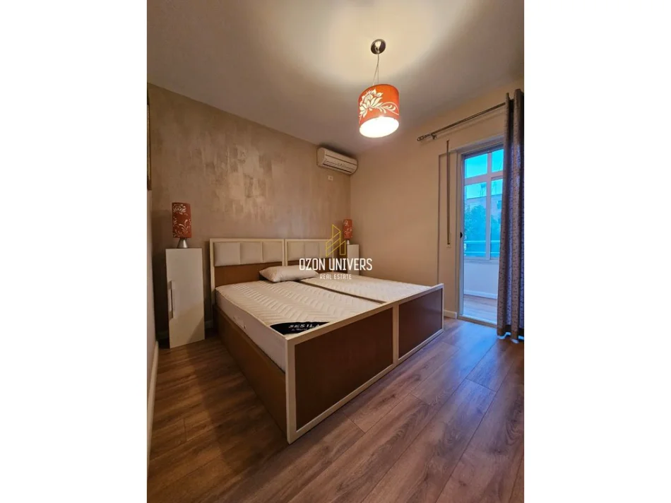 Tirane, shitet apartament 1+1+Ballkon Kati 3, 57 m² 163.000 € (Mine Peza)
