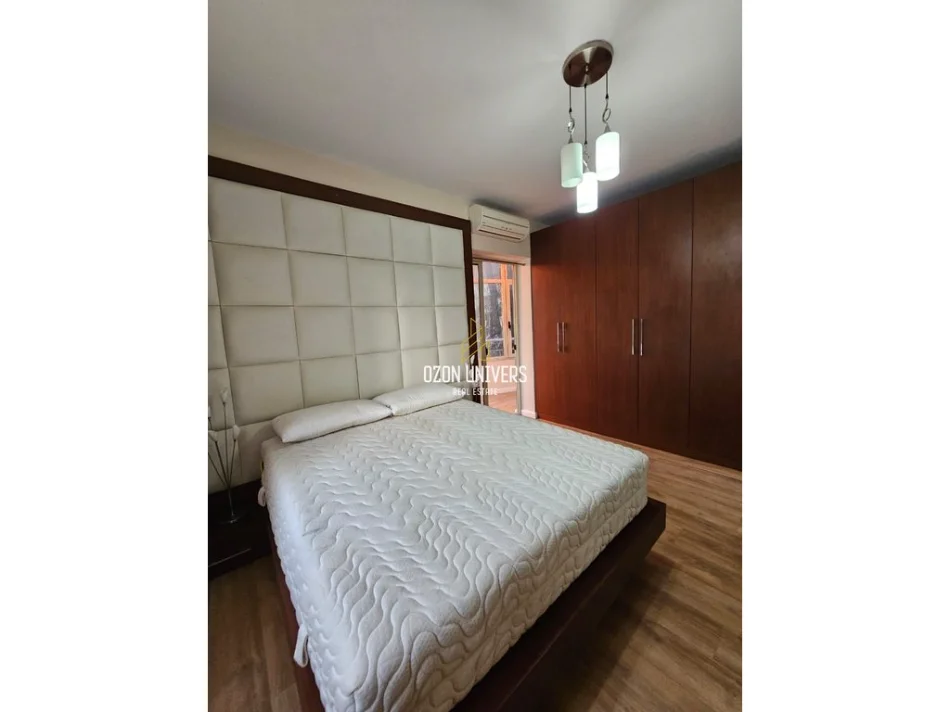 Tirane, shitet apartament 2+1+Ballkon Kati 3, 98 m² 234.000 € (Rruga Mine Peza)