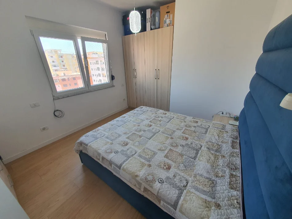 Durres, shes apartament 2+1 Kati 8, 85 m² 125.000 € (rruga pavarsia)