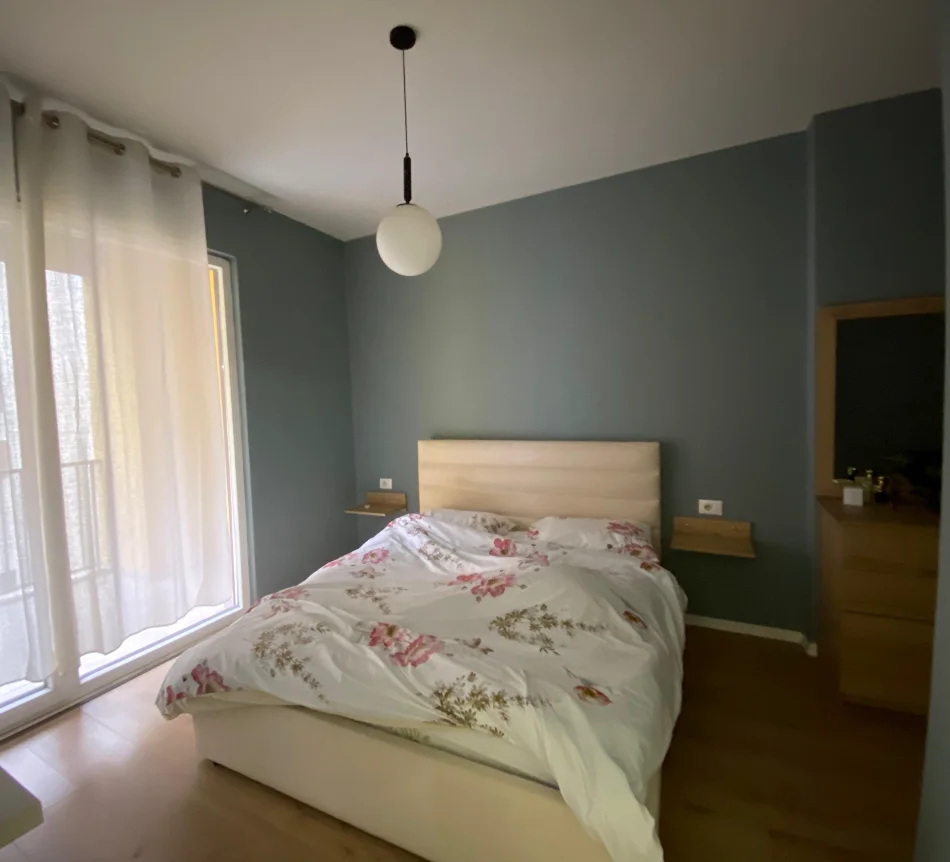 Tirane, jepet me qera apartament 1+1+Ballkon , 70 m² 450 € 