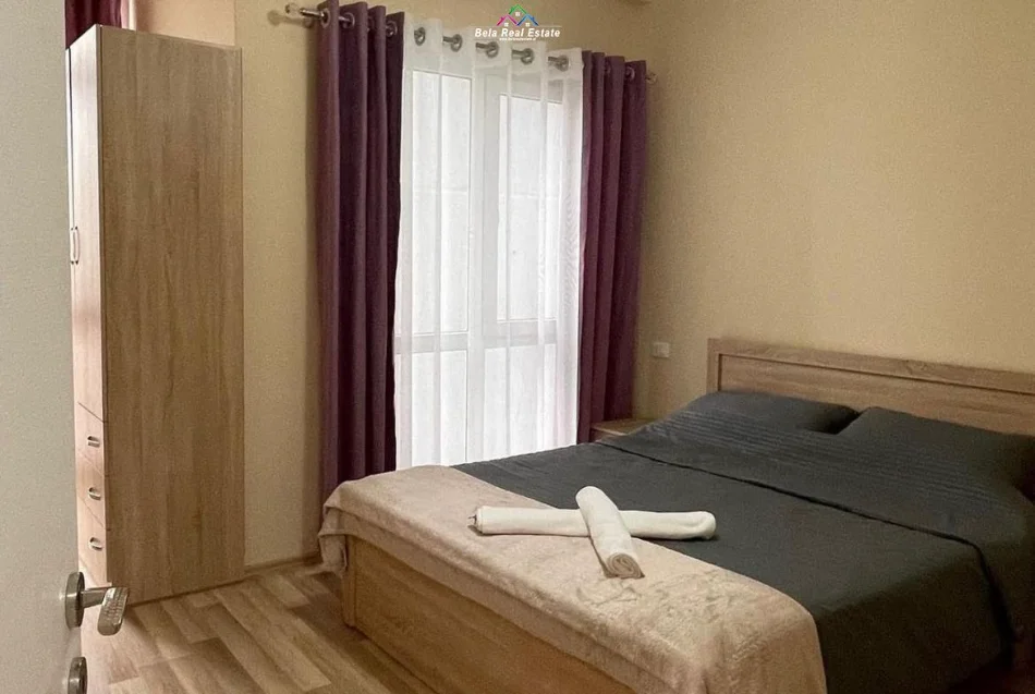 Tirane, jepet me qera apartament 1+1 Kati 5, 730 m² 730 € (Rruga Tish Dahia)