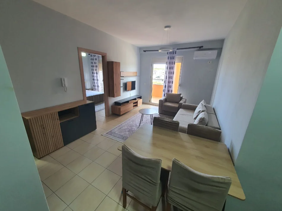 Durres, shitet apartament ne plazh 1+1+Ballkon Kati 4, 85.000 € (plepa)