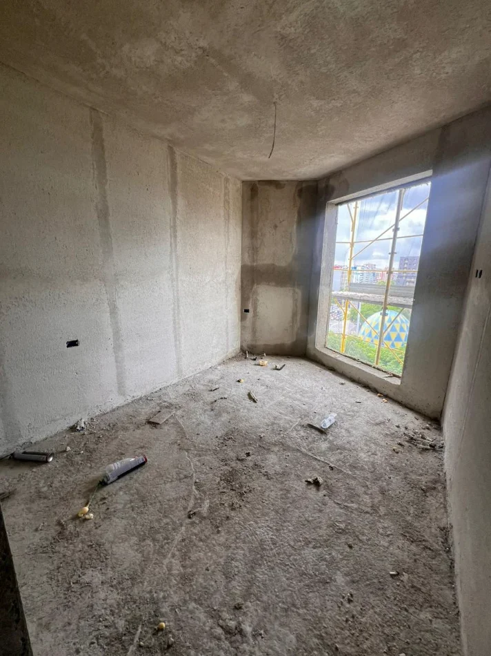 shitet , 88 m² 156.000 € (Rruga Dritan Hoxha)