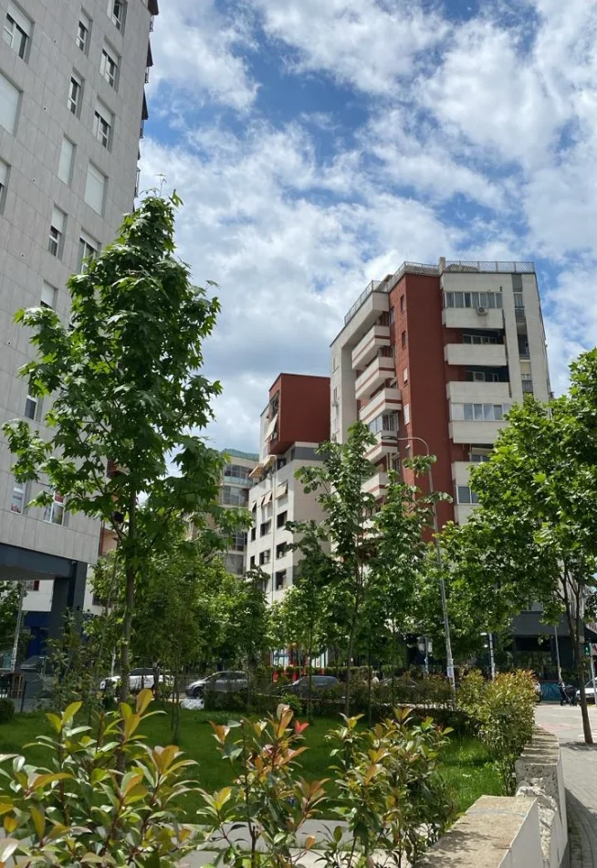 Tirane, shitet apartament 1+1+Ballkon , 66 m² 105.000 € 
