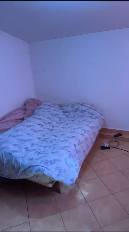 Tirane, jepet me qera Vile 1+1 Kati 4, 50 m² 400 € (Rruga e Durresit/Rr.Viktor Hygo)