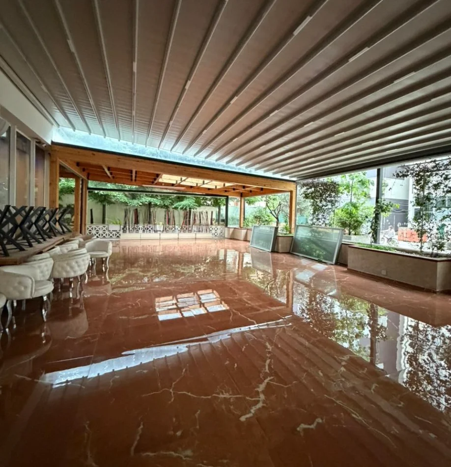 Tirane, shitet ambjent biznesi , 300 m² 1.300.000 € 