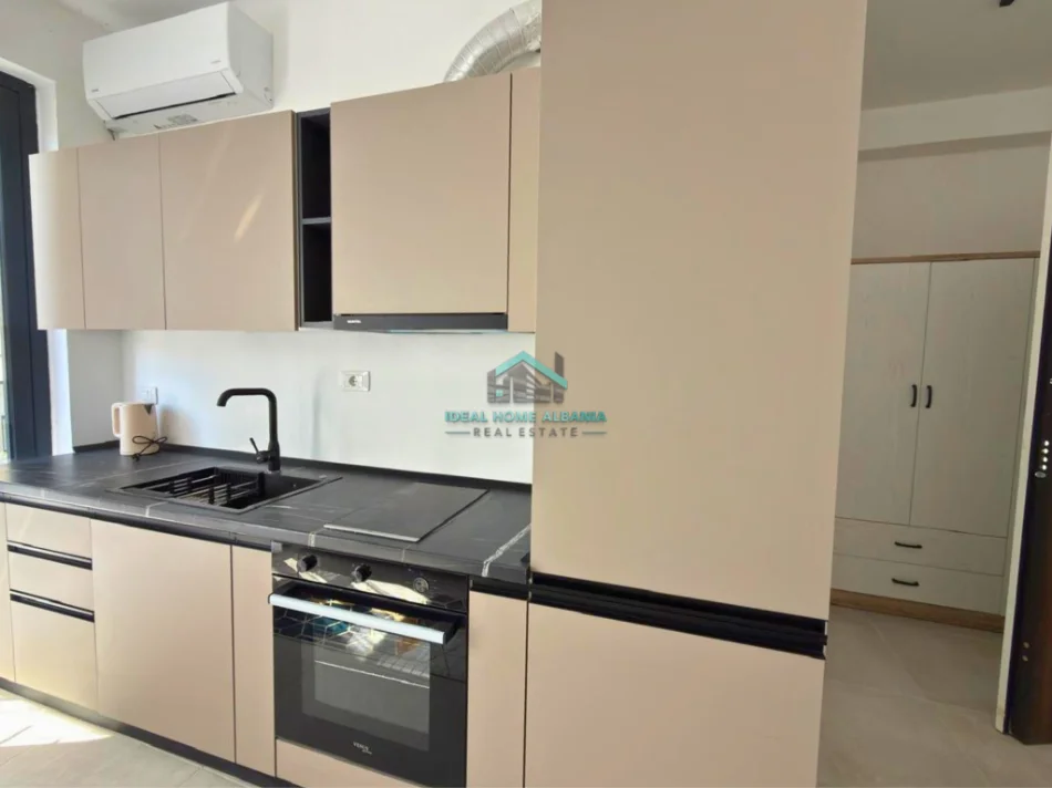 Vlore, jepet me qera garsonier Studio Kati 6, 45 m² 300 € (Lungomare, vlore)