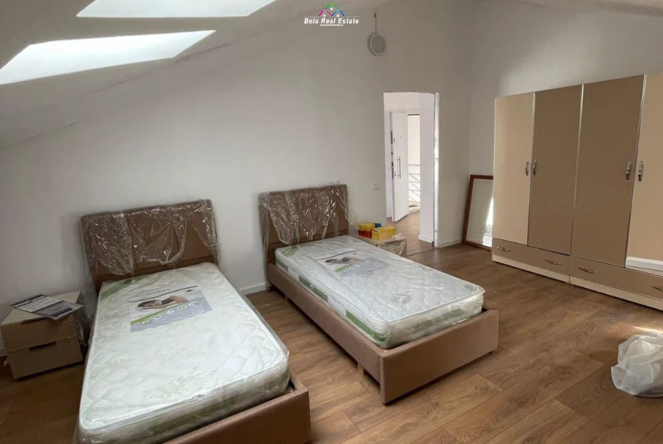 Tirane, jepet me qera apartament 2+1 Kati 7, 123 m² 470 € (Rruga Shefqet Kuka)
